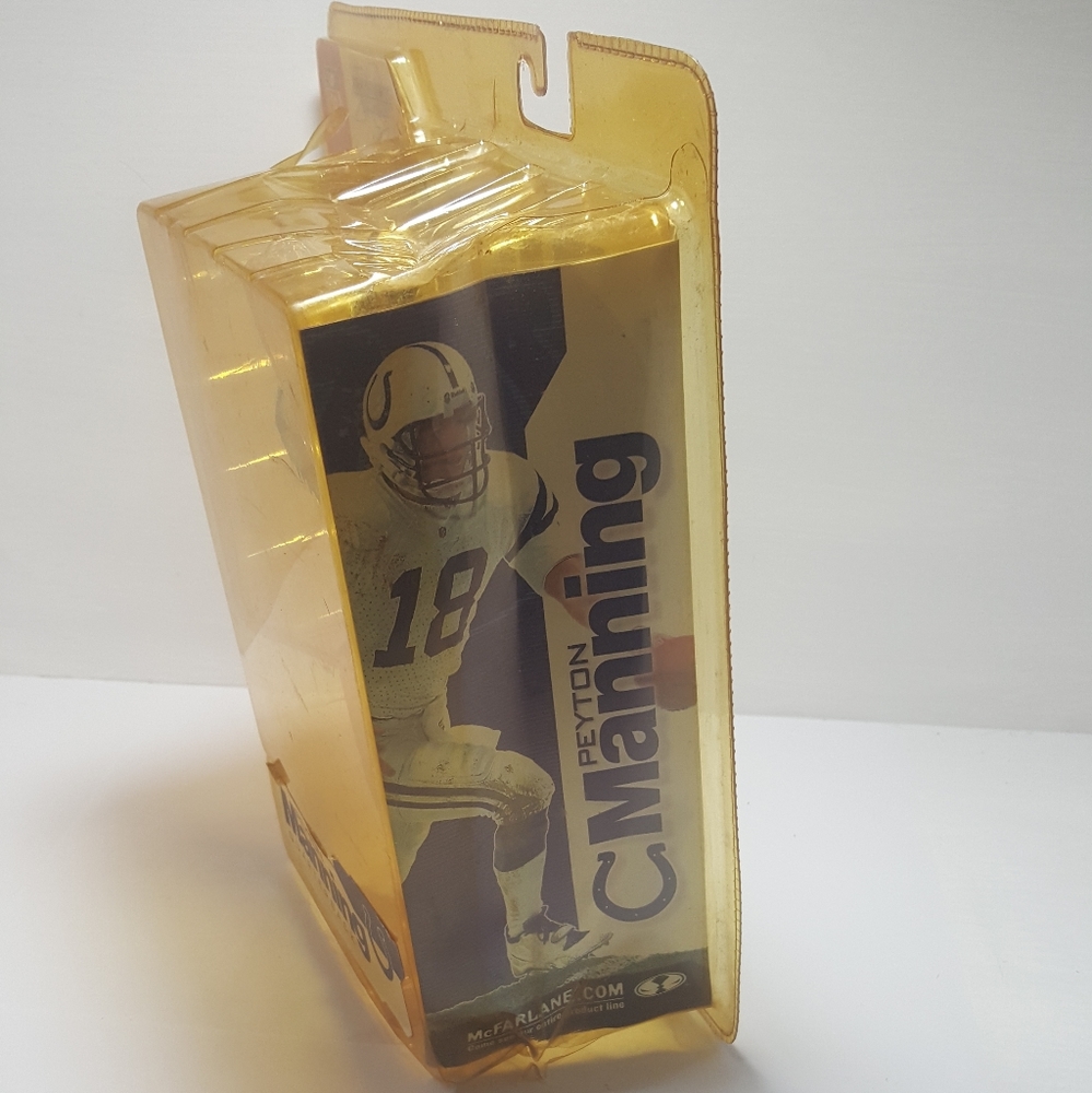 2002 Mcfarlane Figuring Peyton Manning. - image 4